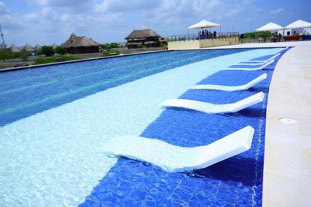Cabana Puerto Velero Puerto Caiman ภายนอก รูปภาพ